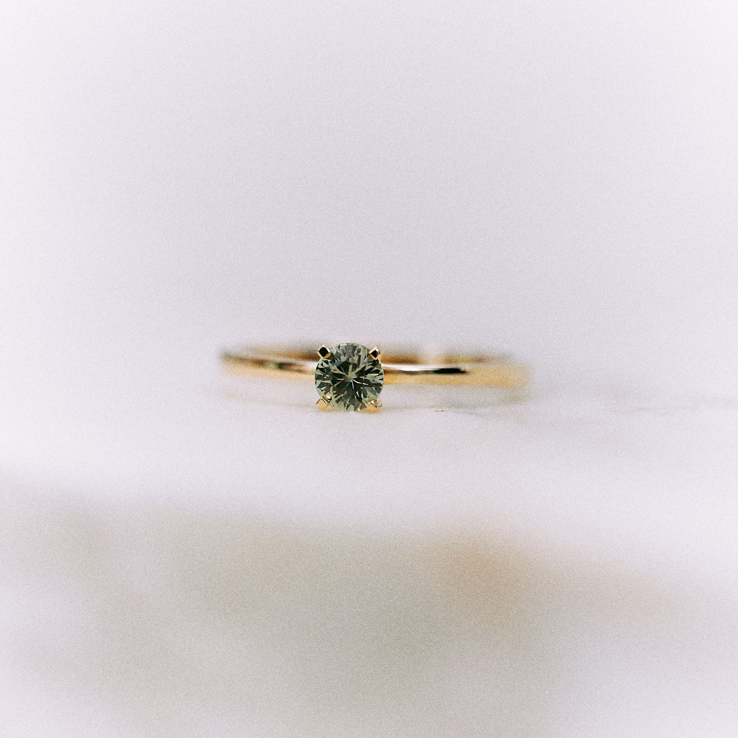 Pierścionek złoty z szafirem B One N°16 - BELLER: Official Online Store & Luxury Jewelry Atelier