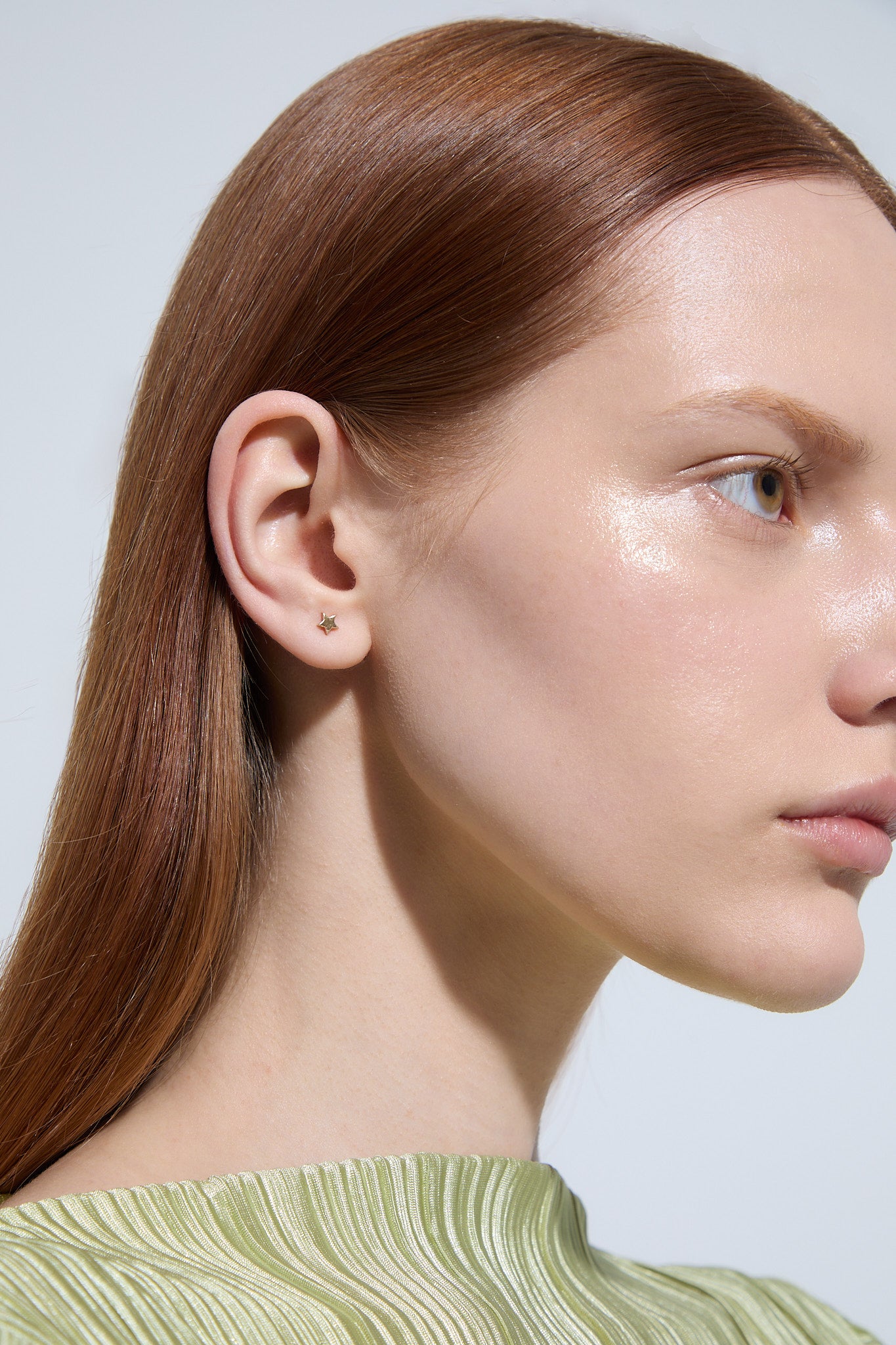 Kolczyki złote Minimal N°4 - BELLER: Official Online Store & Luxury Jewelry Atelier